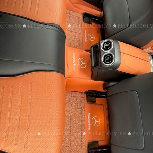 Tham lot san o to da bo that Italia Mercedes C300 1