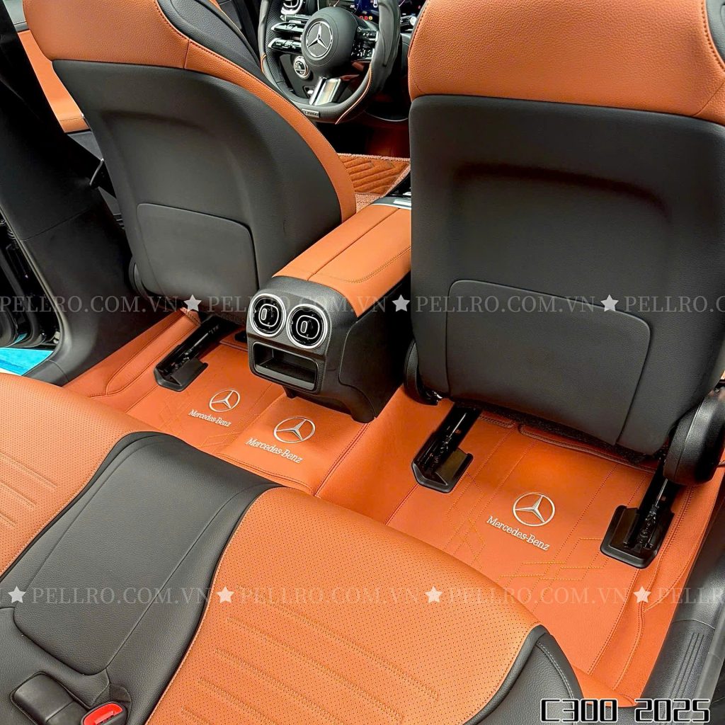 Tham lot san o to da bo that Italia Mercedes C300 3