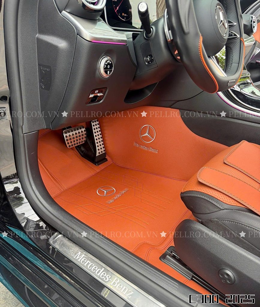 Tham lot san o to da bo that Italia Mercedes C300 8