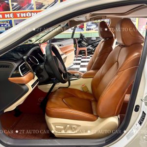 Bọc ghế ô tô – Da bò nguyên tấm Italia – Camry 2.5Q2024