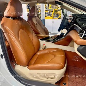 Alternative view of Bọc ghế ô tô – Da bò nguyên tấm Italia – Camry 2.5Q2024